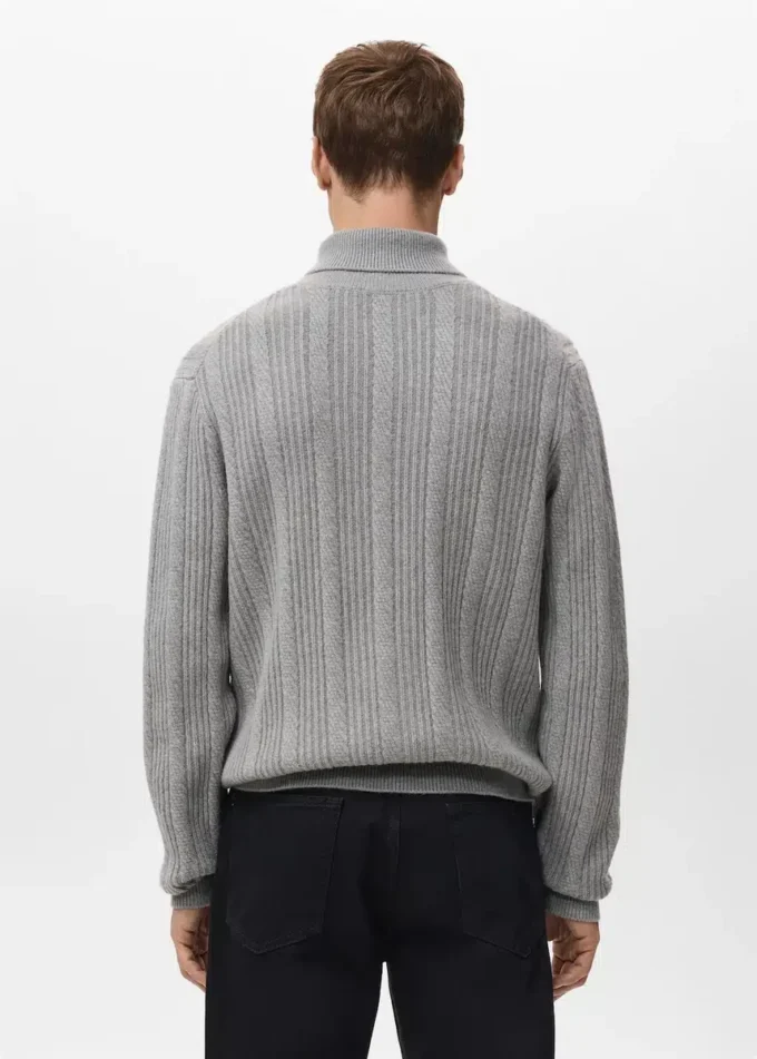 Strukturierter Rollkragenpullover