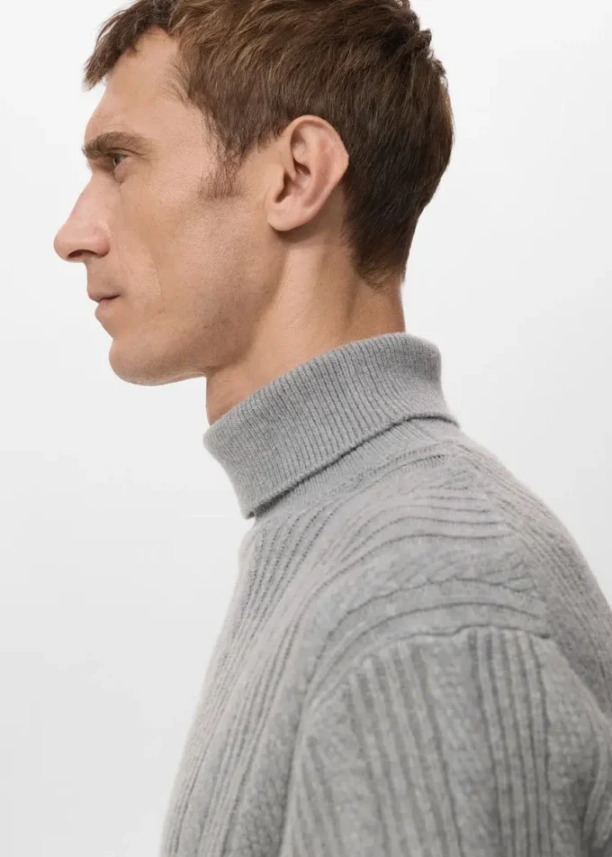 Strukturierter Rollkragenpullover