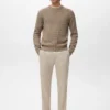 Strukturierter Strickpullover