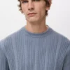 Strukturierter Strickpullover