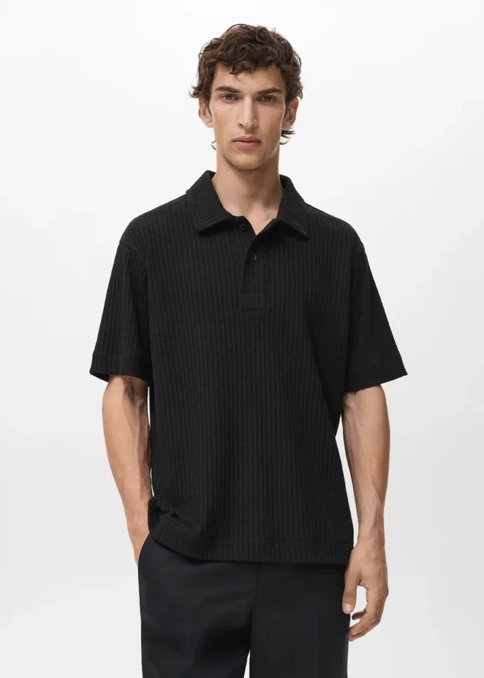 Strukturiertes Strick-Poloshirt Strukturiertes Strick-Poloshirt