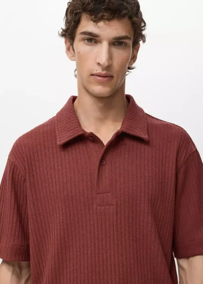 Strukturiertes Strick-Poloshirt Strukturiertes Strick-Poloshirt