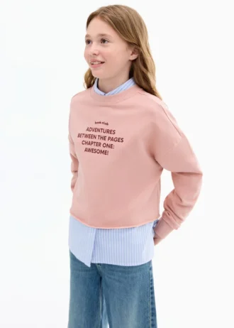 sweatshirt mit aufgedruckter botschaft 1 330x462 - Sweatshirt mit aufgedruckter Botschaft