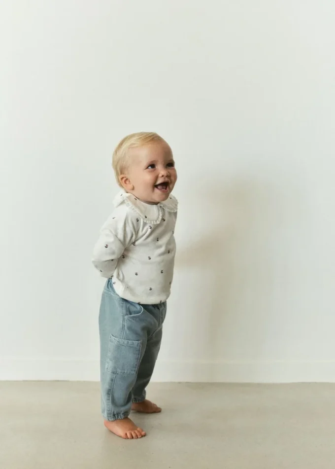 Sweatshirt mit Blumenprint Sweatshirt mit Blumenprint