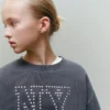 Sweatshirt mit Nieten Sweatshirt mit Nieten