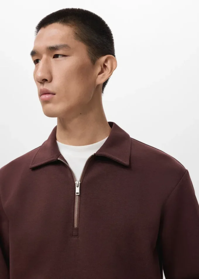 Sweatshirt mit normaler Passform und Reißverschluss am Kragen