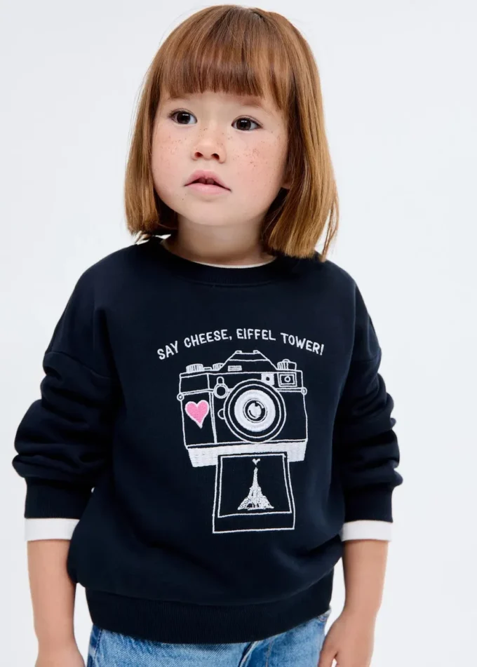 Sweatshirt mit Stickerei Sweatshirt mit Stickerei