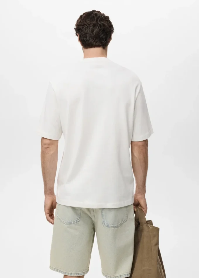 T-Shirt aus 100 % Baumwolle mit lockerer Passform T-Shirt aus 100 % Baumwolle mit lockerer Passform