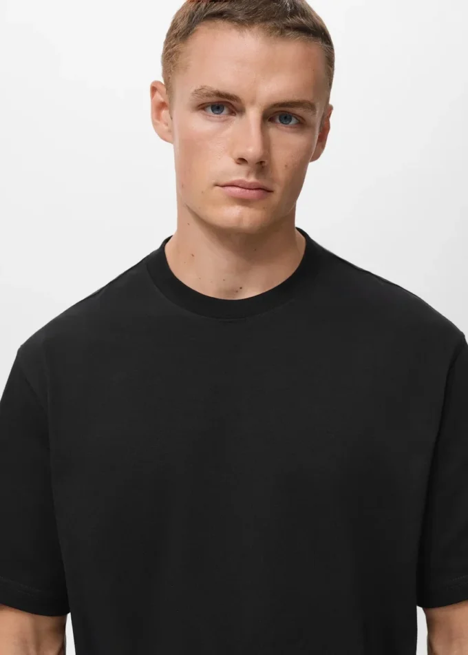 T-Shirt aus 100 % Baumwolle mit lockerer Passform T-Shirt aus 100 % Baumwolle mit lockerer Passform