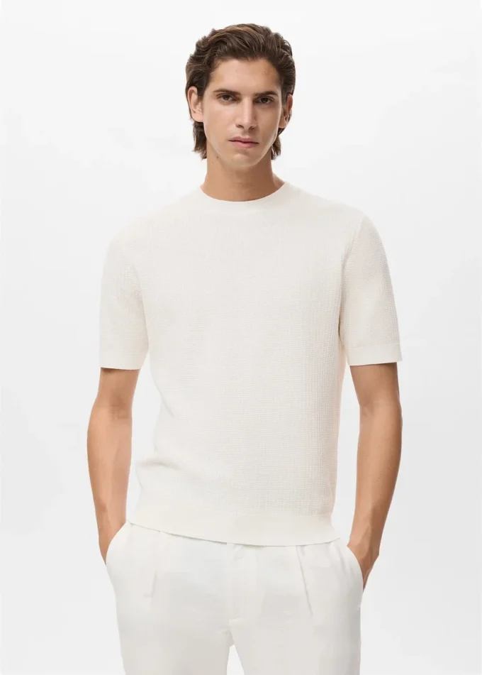 T-Shirt aus 100 % Baumwollstrick T-Shirt aus 100 % Baumwollstrick
