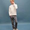 Gerade geschnittene Hose Gerade geschnittene Hose