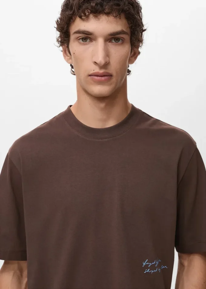 T-Shirt mit aufgedrucktem Patch