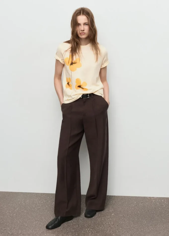 T-Shirt mit Blumenmuster