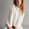T-Shirt mit gerafften Details T-Shirt mit gerafften Details