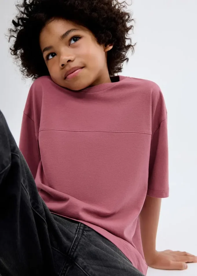 T-Shirt mit Nahtdetails T-Shirt mit Nahtdetails