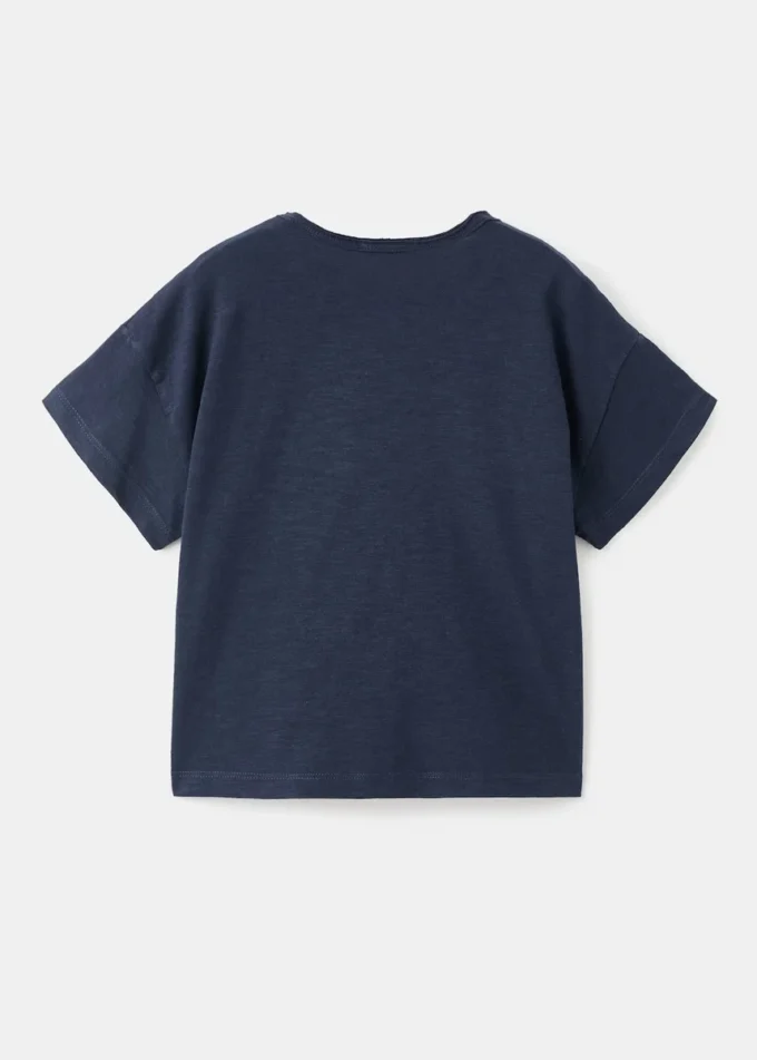 T-Shirt mit Perlmuttknöpfen T-Shirt mit Perlmuttknöpfen