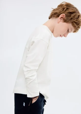 T-Shirt mit Tasche und Nahtdetails