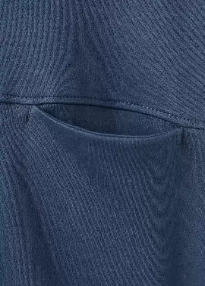 T-Shirt mit Tasche und Nahtdetails T-Shirt mit Tasche und Nahtdetails