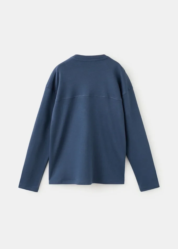 T-Shirt mit Tasche und Nahtdetails T-Shirt mit Tasche und Nahtdetails