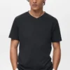 T-Shirt mit V-Ausschnitt