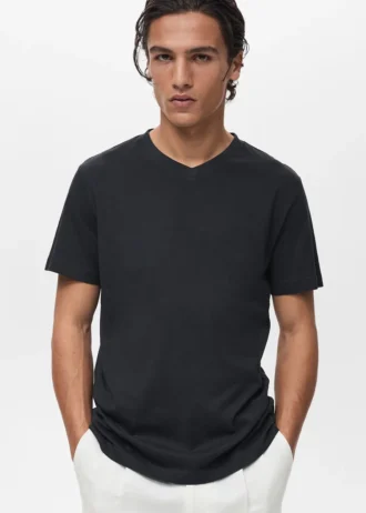 T-Shirt mit V-Ausschnitt
