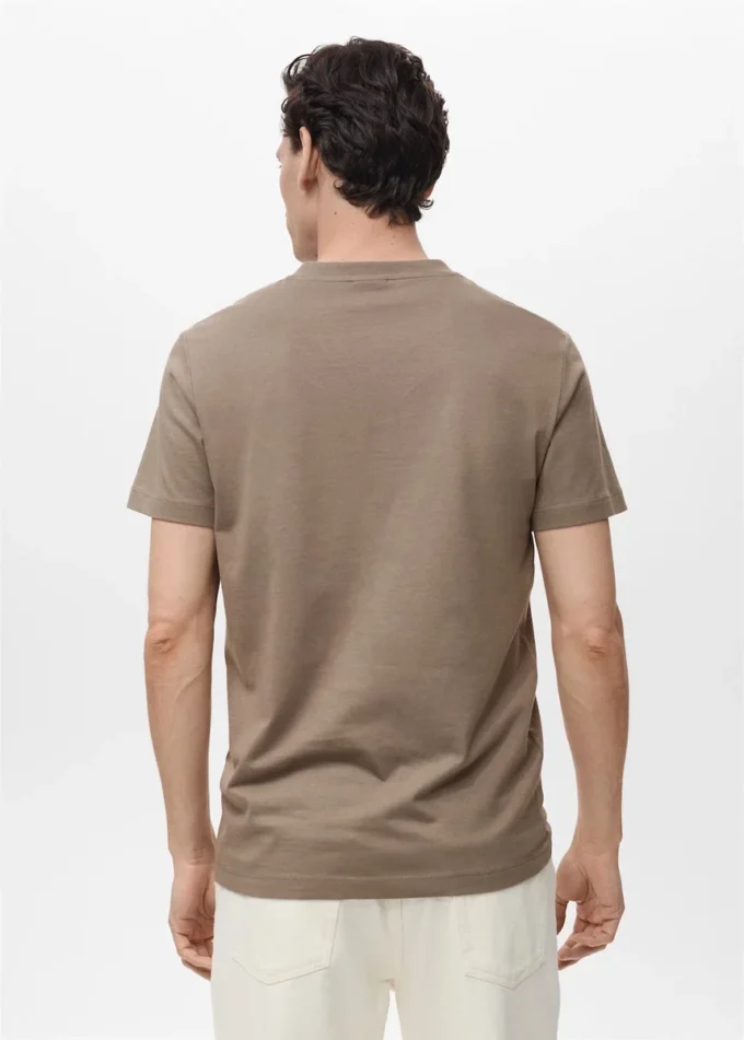 T-Shirt mit V-Ausschnitt