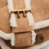 Tasche mit Lammfell-Effekt