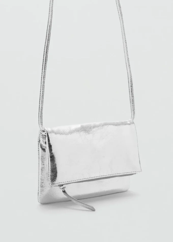 Tasche mit Metallic-Effekt