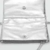 Tasche mit Metallic-Effekt