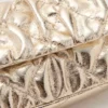 Tasche mit Metallic-Effekt