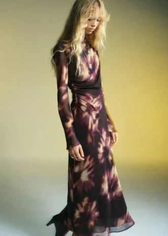 Tie-Dye-Kleid mit Rüschen