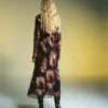 Tie-Dye-Kleid mit Rüschen