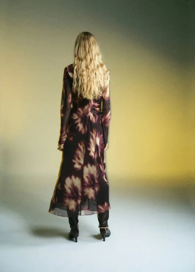 Tie-Dye-Kleid mit Rüschen