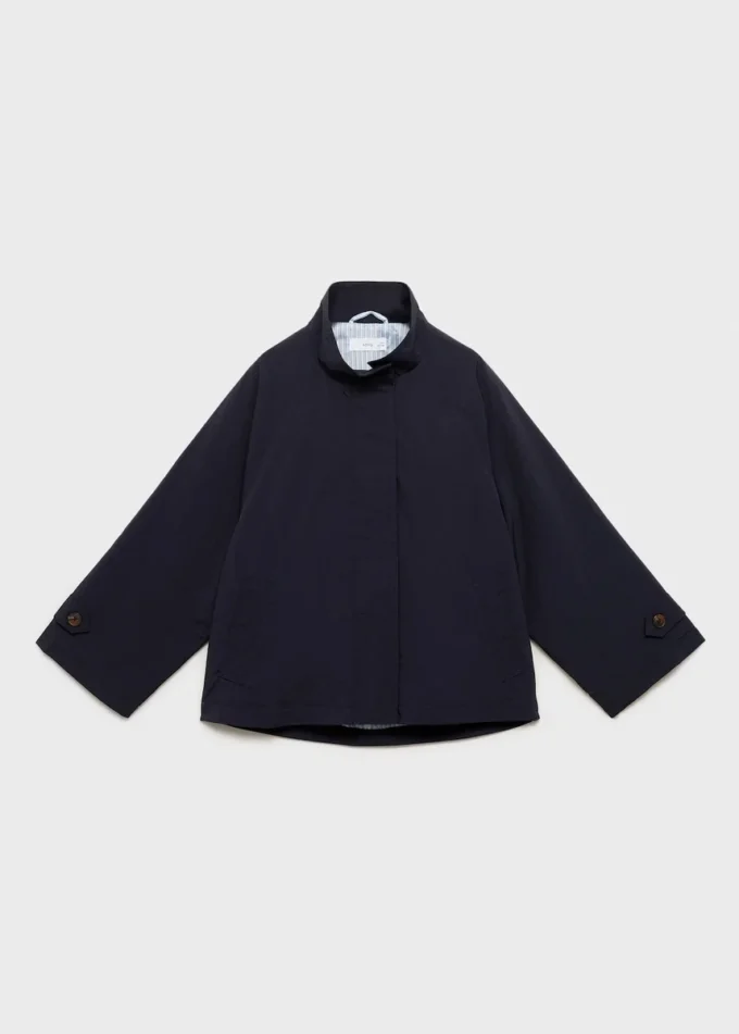 Trenchcoat mit Knopfdetail Trenchcoat mit Knopfdetail
