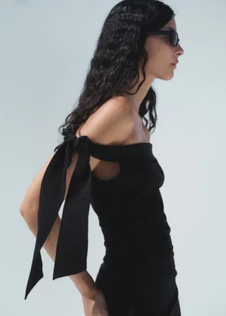 Trägerloses Kleid mit Schleifendetail