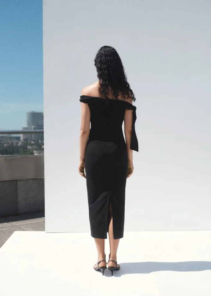 Trägerloses Kleid mit Schleifendetail Trägerloses Kleid mit Schleifendetail
