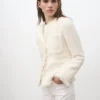 Tweedjacke mit ausgefransten Enden Tweedjacke mit ausgefransten Enden