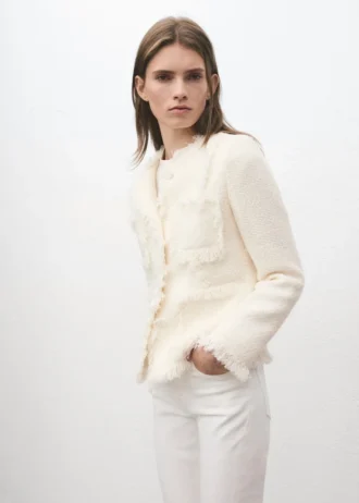 Tweedjacke mit ausgefransten Enden
