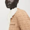 Tweedjacke mit ausgefransten Enden Tweedjacke mit ausgefransten Enden
