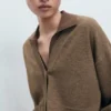 V-Ausschnitt-Strickjacke mit Taschen