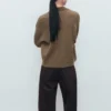 V-Ausschnitt-Strickjacke mit Taschen