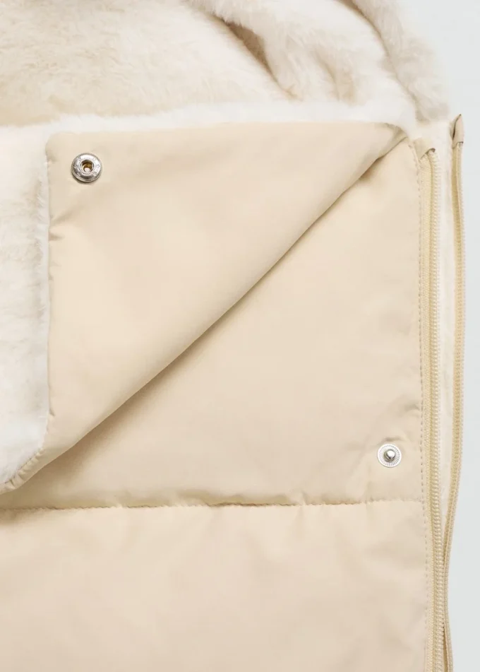 Wandertasche mit Felloptik