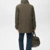 Wasserabweisende Baumwoll-Barnjacke mit Taschen Wasserabweisende Baumwoll-Barnjacke mit Taschen