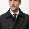 Wasserabweisende Jacke mit Taschen