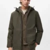 Wasserabweisende Kapuzenjacke im Barn-Stil Wasserabweisende Kapuzenjacke im Barn-Stil