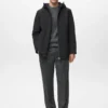Wasserabweisende Kapuzenjacke im Barn-Stil Wasserabweisende Kapuzenjacke im Barn-Stil