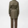 Wasserabweisender Trenchcoat mit Gürtel Wasserabweisender Trenchcoat mit Gürtel