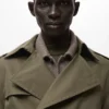 Wasserabweisender Trenchcoat mit Gürtel Wasserabweisender Trenchcoat mit Gürtel