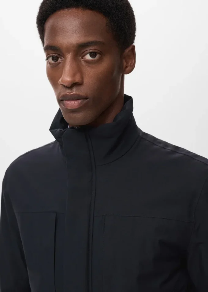 Wasserdichte Jacke mit Thermolite®-Füllung Wasserdichte Jacke mit Thermolite®-Füllung