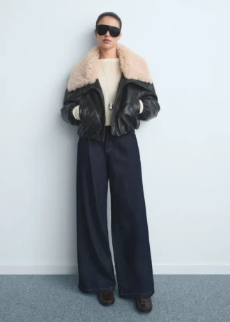 Weite Jeans mit Falten